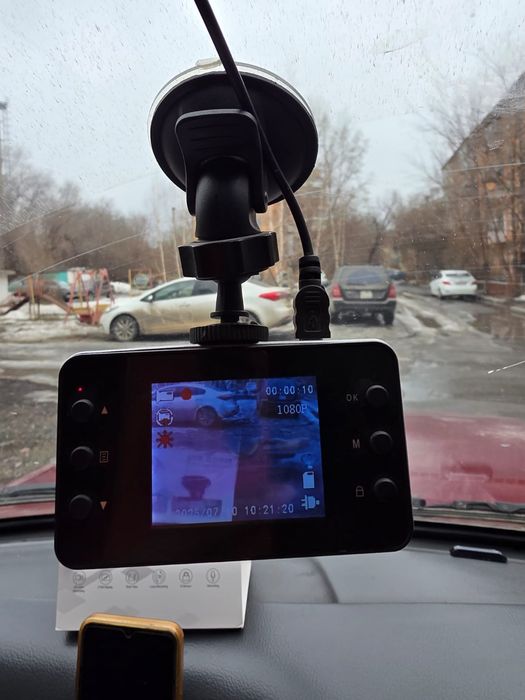 Продам видеорегистратор.