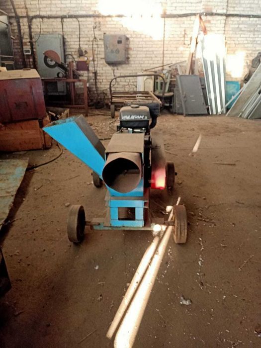 Продам шепорез с ДВС 24л.с