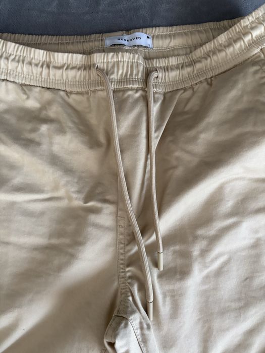 Pantaloni joggers