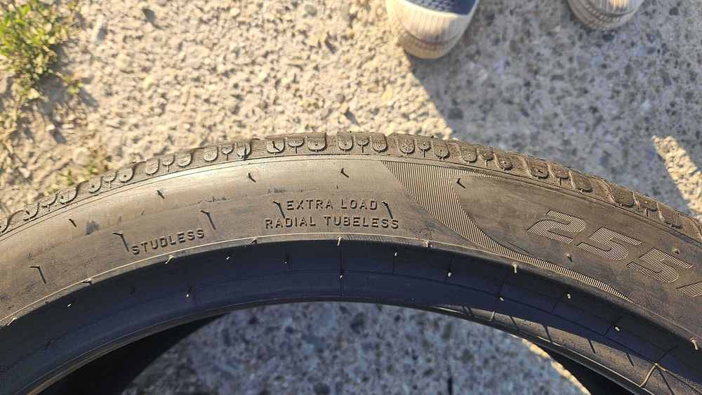 255/40 R21 • Iarna • Pirelli P Zero Winter (BMW original) XL 102H | 2 buc | DOT 2025 | Pret/buc