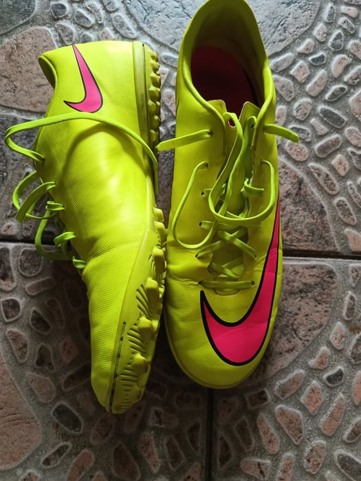 Nike Mercurial Victory 5