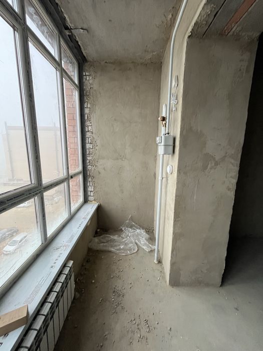 Продам 2 ком. квартиру на Батыс -2