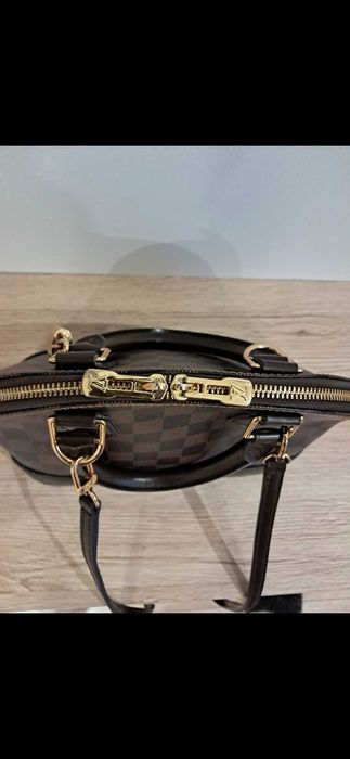 Дамска чанта Louis Vuiton