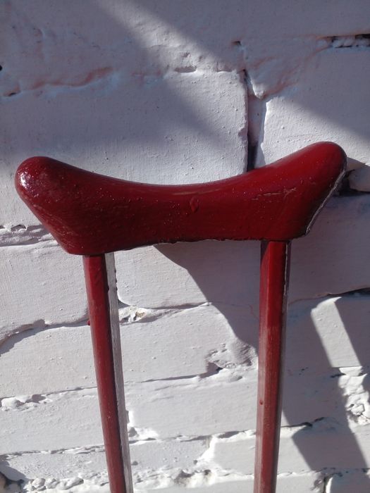 Медицинский костыль