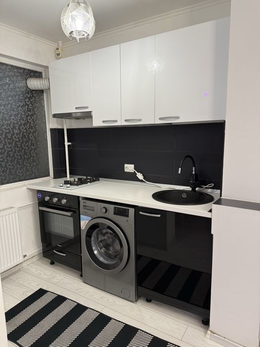 Proprietar inchiriez garsoniera Dristor