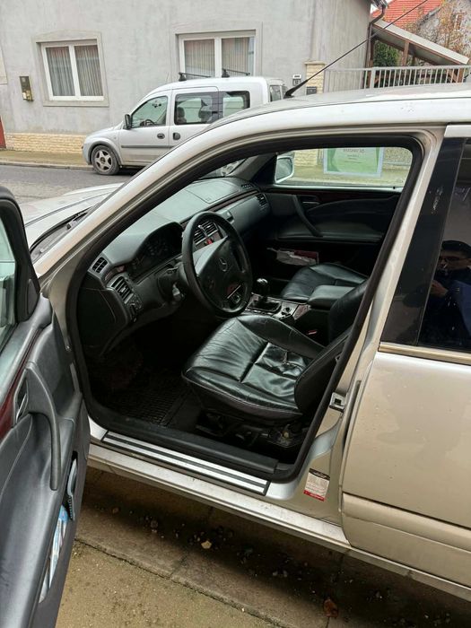 Mercedes Benz E 200 CDI