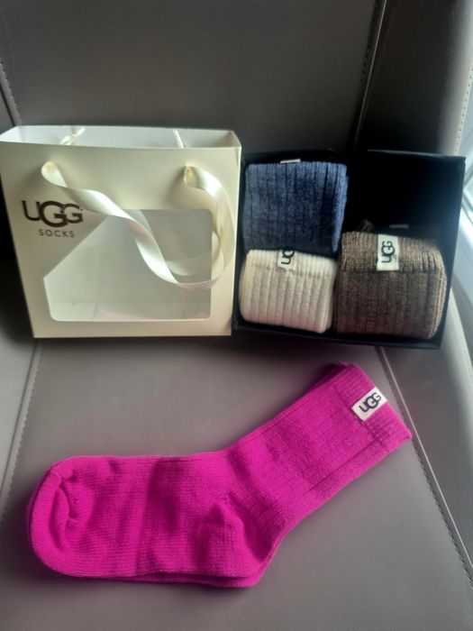 Sosete UGG! Set de 4 bucati ! Material calitativ!