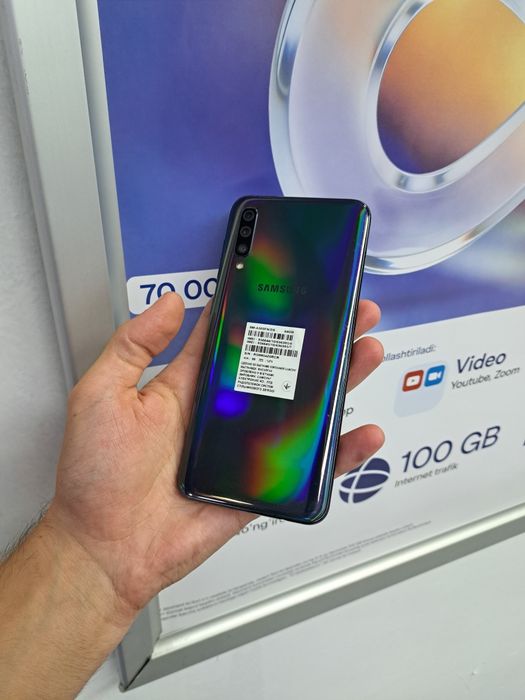 Samsung Galaxy A50 память 64gb холати зор