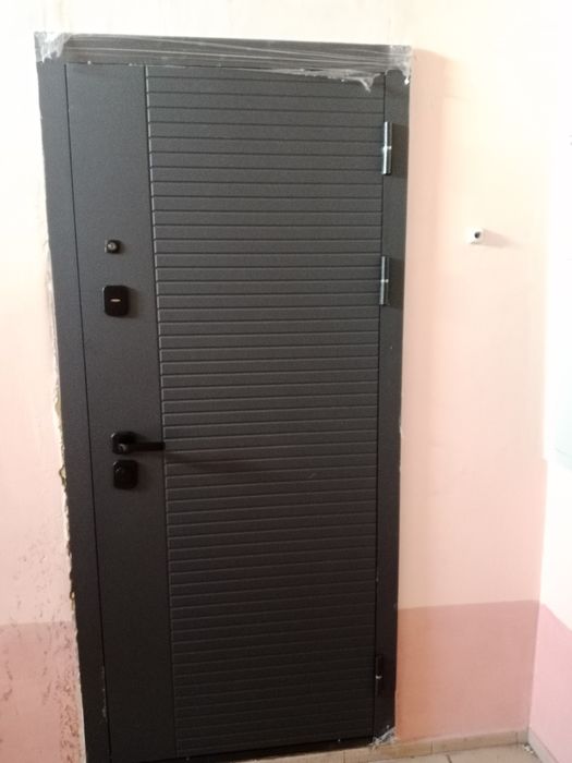 Продам 3 комнатную квартиру