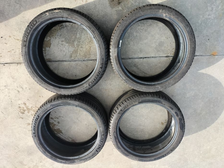 4бр. Летни гуми Michelin 215/40/17