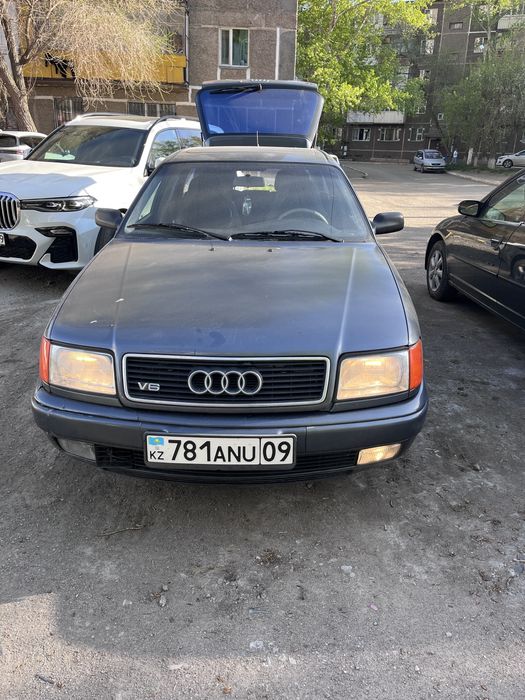 Продам ауди 100С4 обьем 2.6