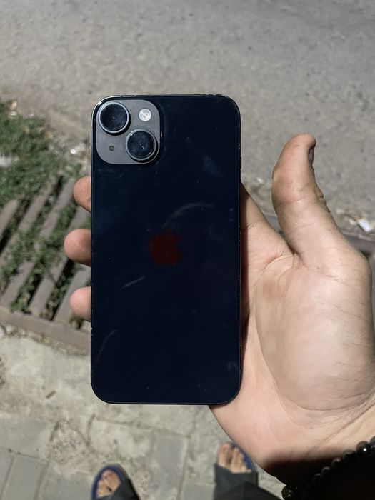 Продам без ремонт Iphone 14