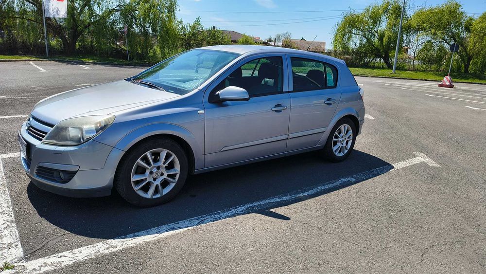 OPEL Astra 2005 — imagine 2