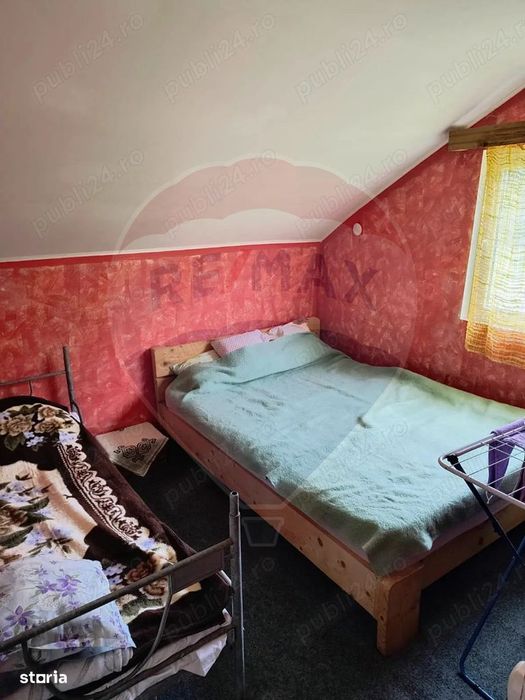 Cabana 5 camere de vânzare in Scrind-Frasinet,2000 mp teren intravilan