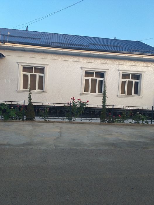 Yevro remont va travintin santexnik,elektirik ishlarini qilamiz  qilam