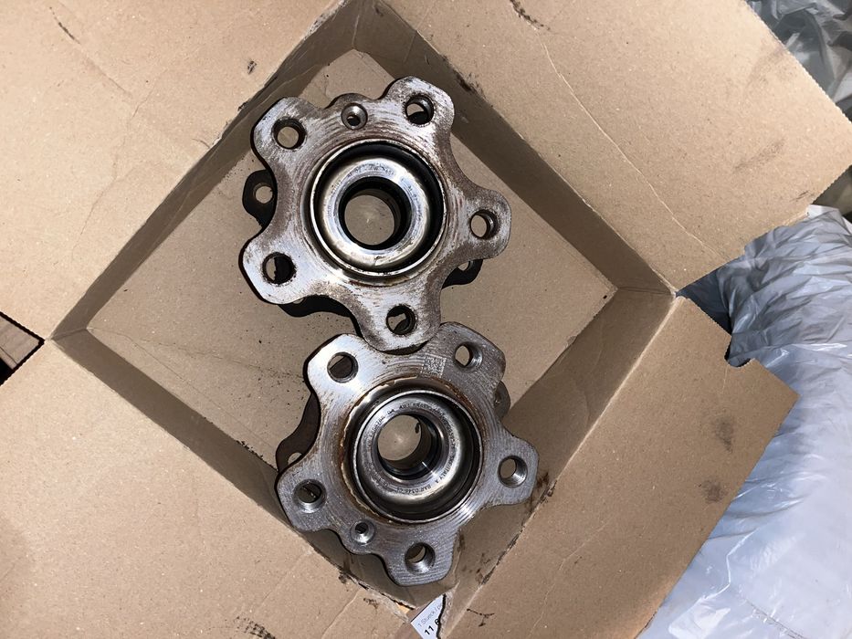 Лагерна задна главина BMW G20