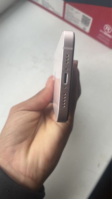 iPhone 13 илеал без царапин