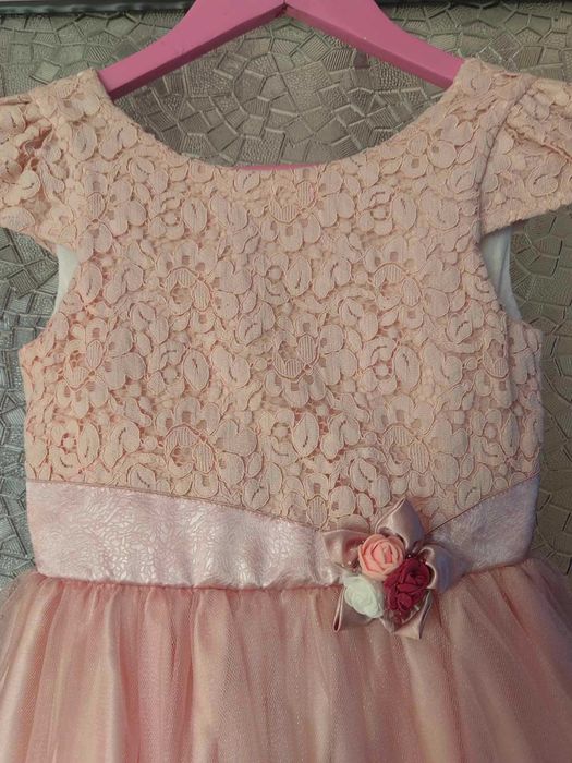 Детска шаферска рокля, цвят - пепел от рози