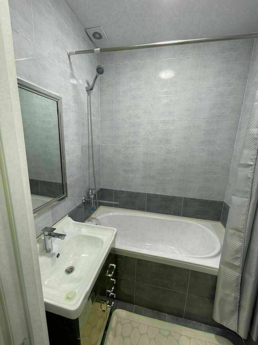 2/3/4 (ЦУМ) Ц-7 посольство Кореи Ор-р 110 - школа