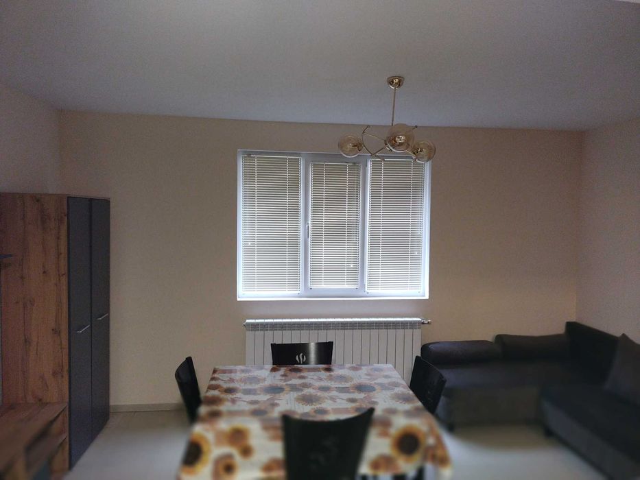 Дава се под наем Тристаен апартамент в Благоевград, Идеален център - 95 кв.м за 357 € - Снимка #13