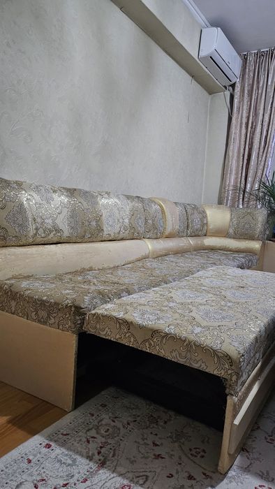 Диван б/у 15.000