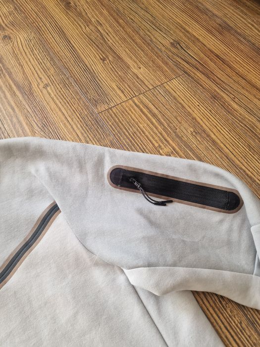 Страхотно мъжко горнище NIKE TECH FLEECE размер L / XL