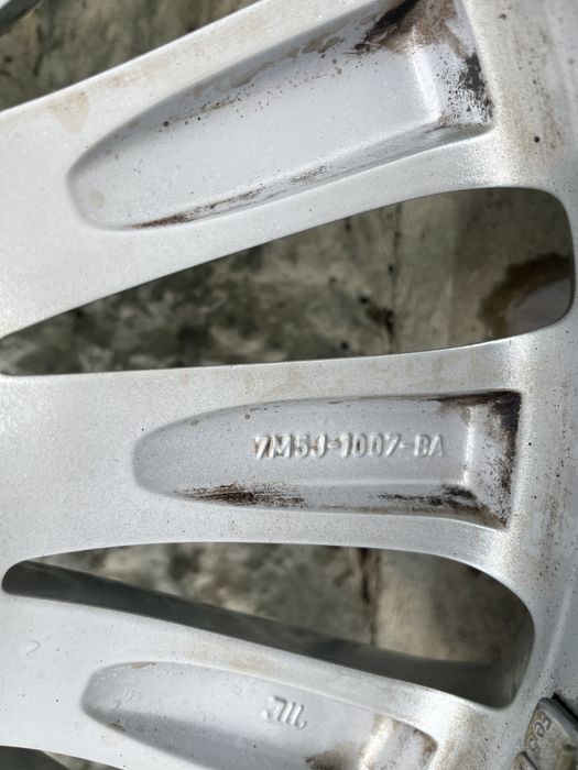 Jante ford focus r17 7m5j