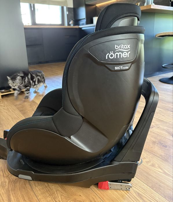 Britax Römer rotire 360°