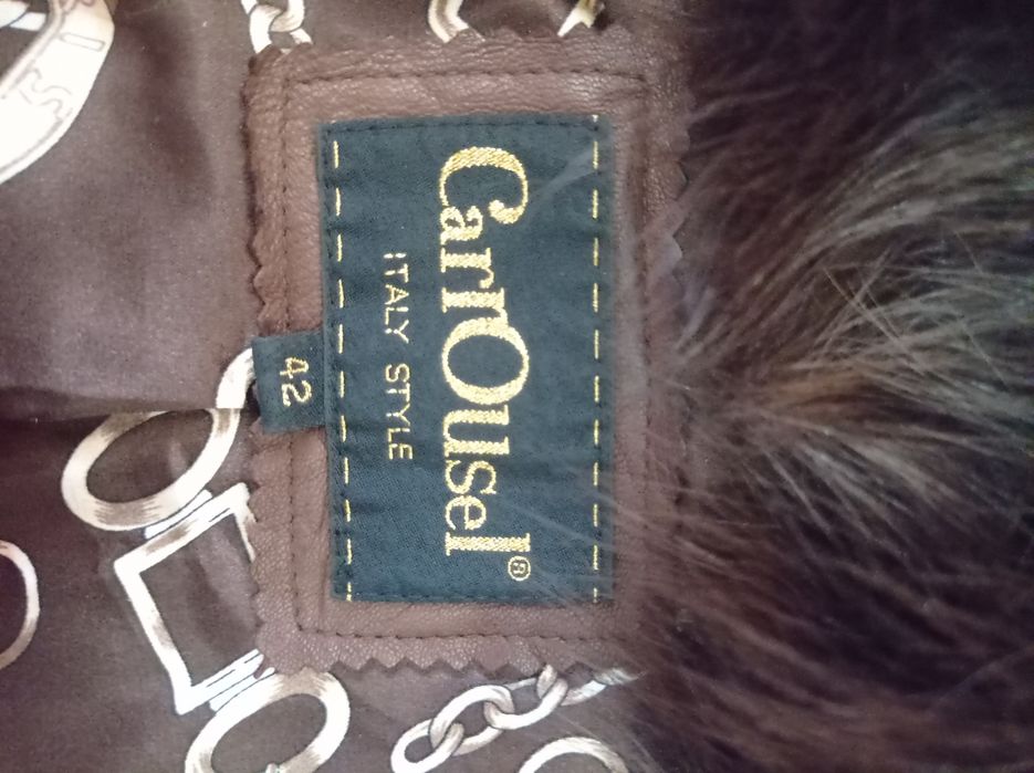 Продам кожаное пальто