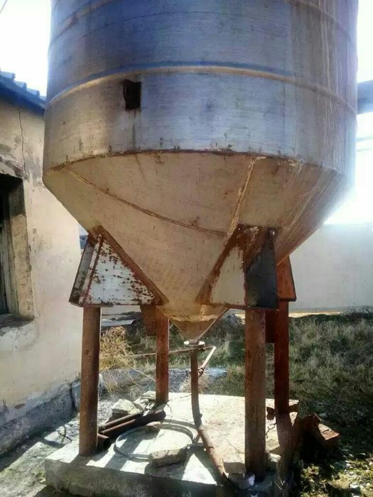 Нержавеющая Емкость