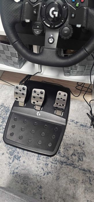 Volan XBOX G923 Produsul este nou