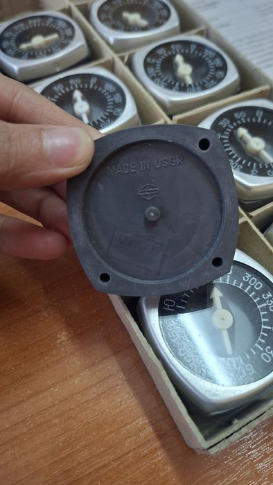 Компасы  новые, СССР