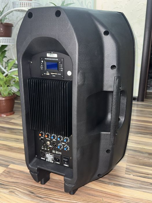 Активная колонка, Martin Logan 800wat