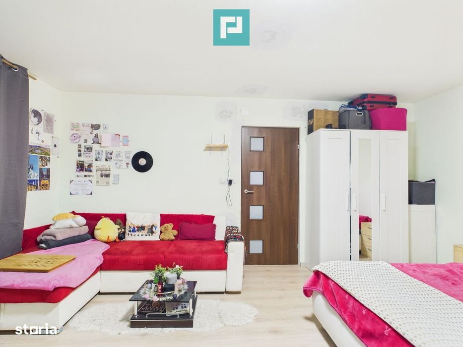 Casă complet renovată, teren 300mp, în Orțișoara
