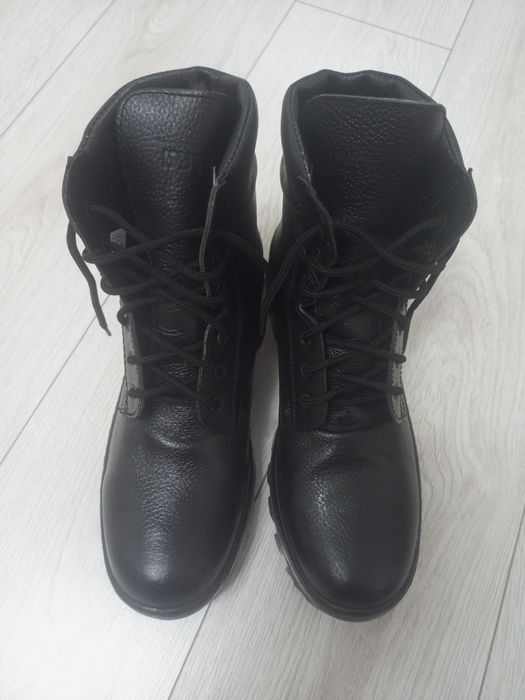 Берцы зимние 46.