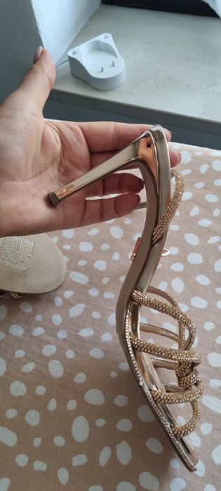 Sandale elegante