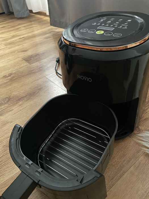 Friteuza cu aer cald