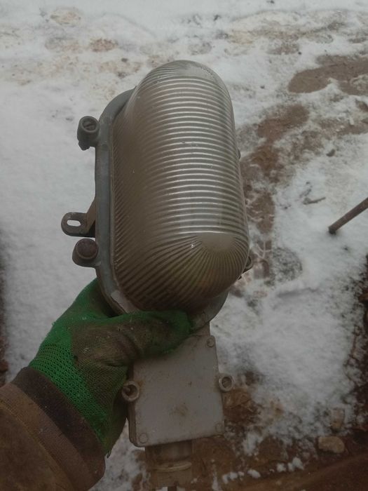 продам уличные плафоны  или для бани