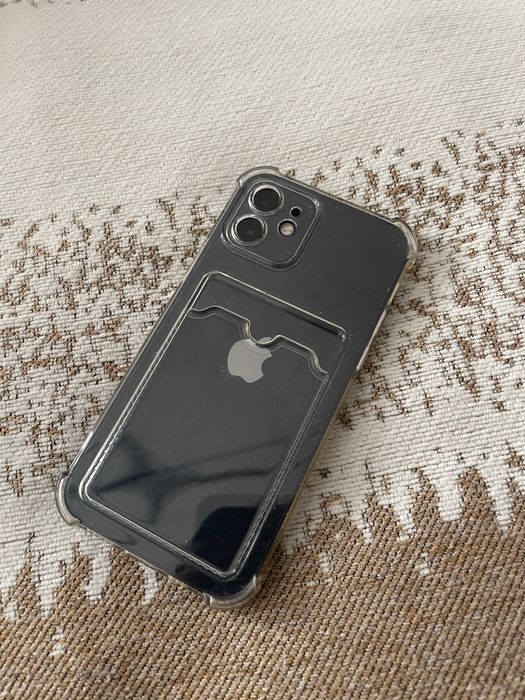 iPhone 12 64 телефон