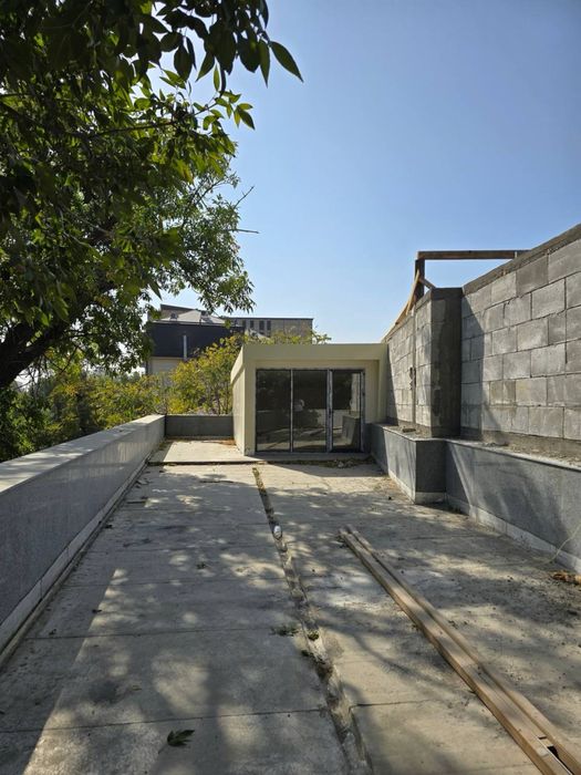 Жуманжи Мона Продается Отдельно Стояшая Здания