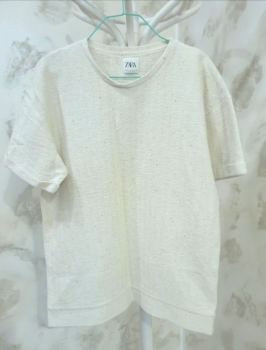 Тениска Zara в светъл цвят