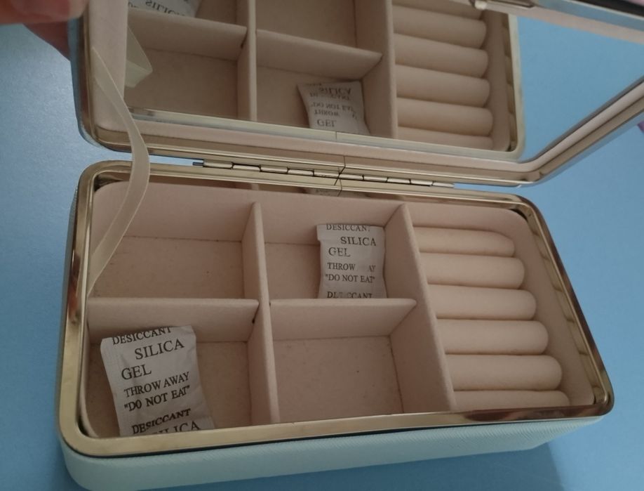 Шкатулка для украшений