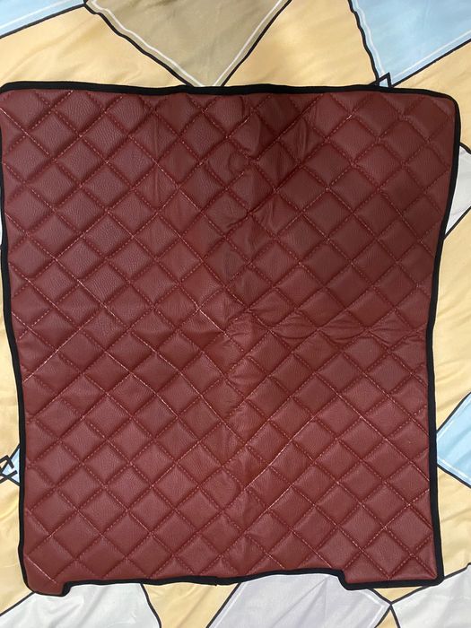 Комплект кожени стелки + пердета + калъфки за седалки за DAF XF 106