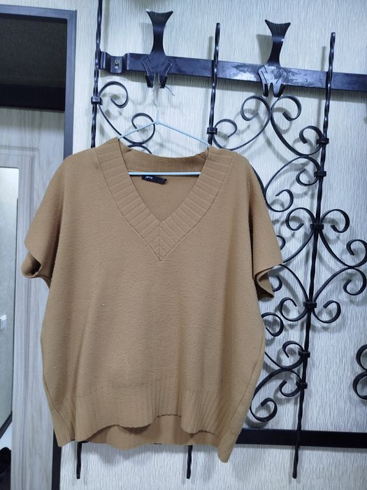 Безрукавка офисная кофейного цвета , оверсайз