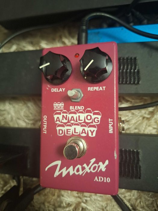 Maxon Ad10 аналогов дилей / analog delay