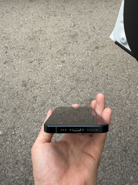 Продам или Обменяю iPhone 13 (Айфон 13)
