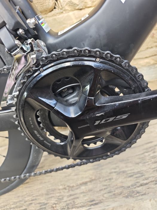 Trek Madone SL 6 2024 Shimano 105 Di2 / Bontrager Aeolus Carbon L