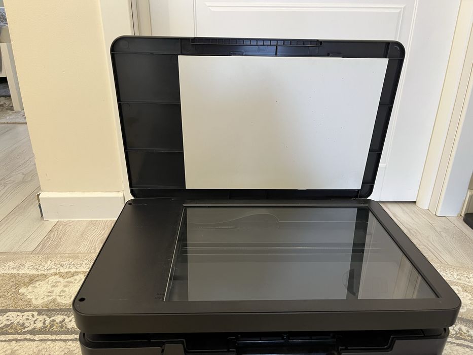 Продается HP LaserJet Pro MFP M125a в идеальном состоянии