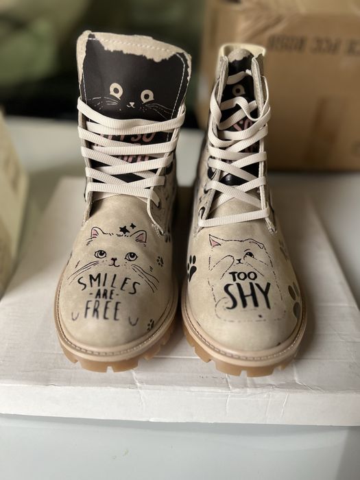 Дамски боти Smiles are Free #38