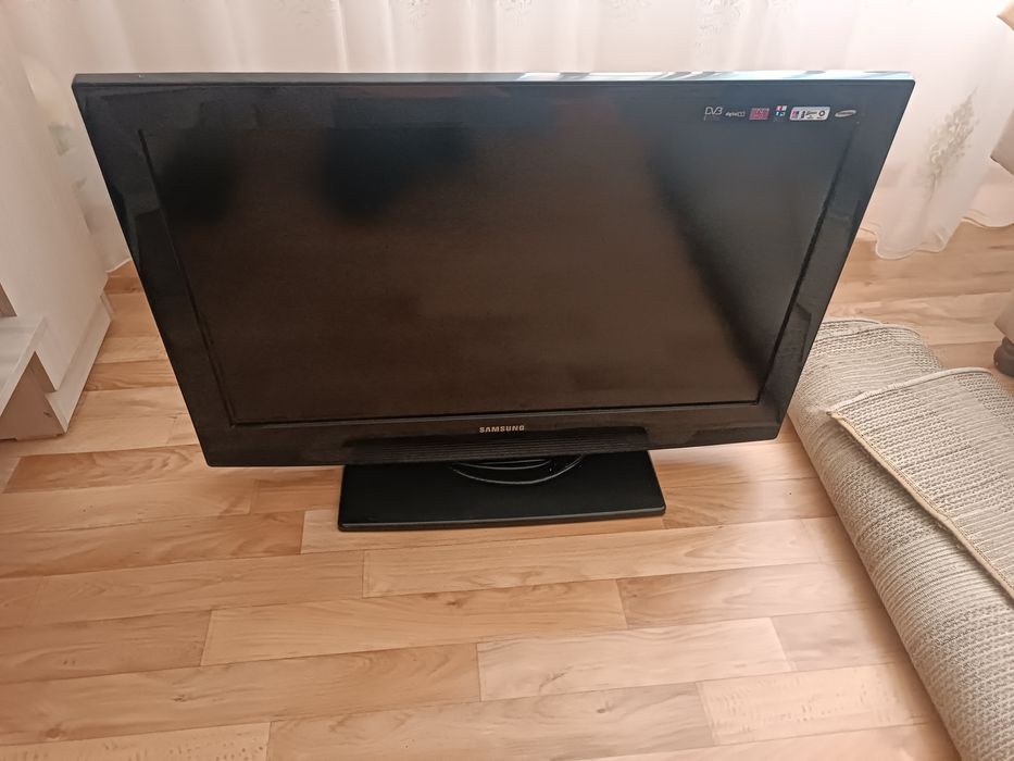 Продам телевизор в хорошем состоянии. (без пульта)